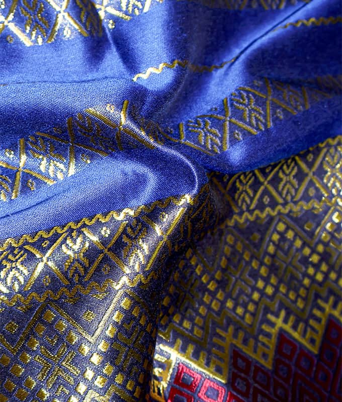 100% โพลีเอสเตอร์ Jacquard ลายผ้าโสร่งเอเชียตะวันออกเฉียงใต้ที่มีสีสัน